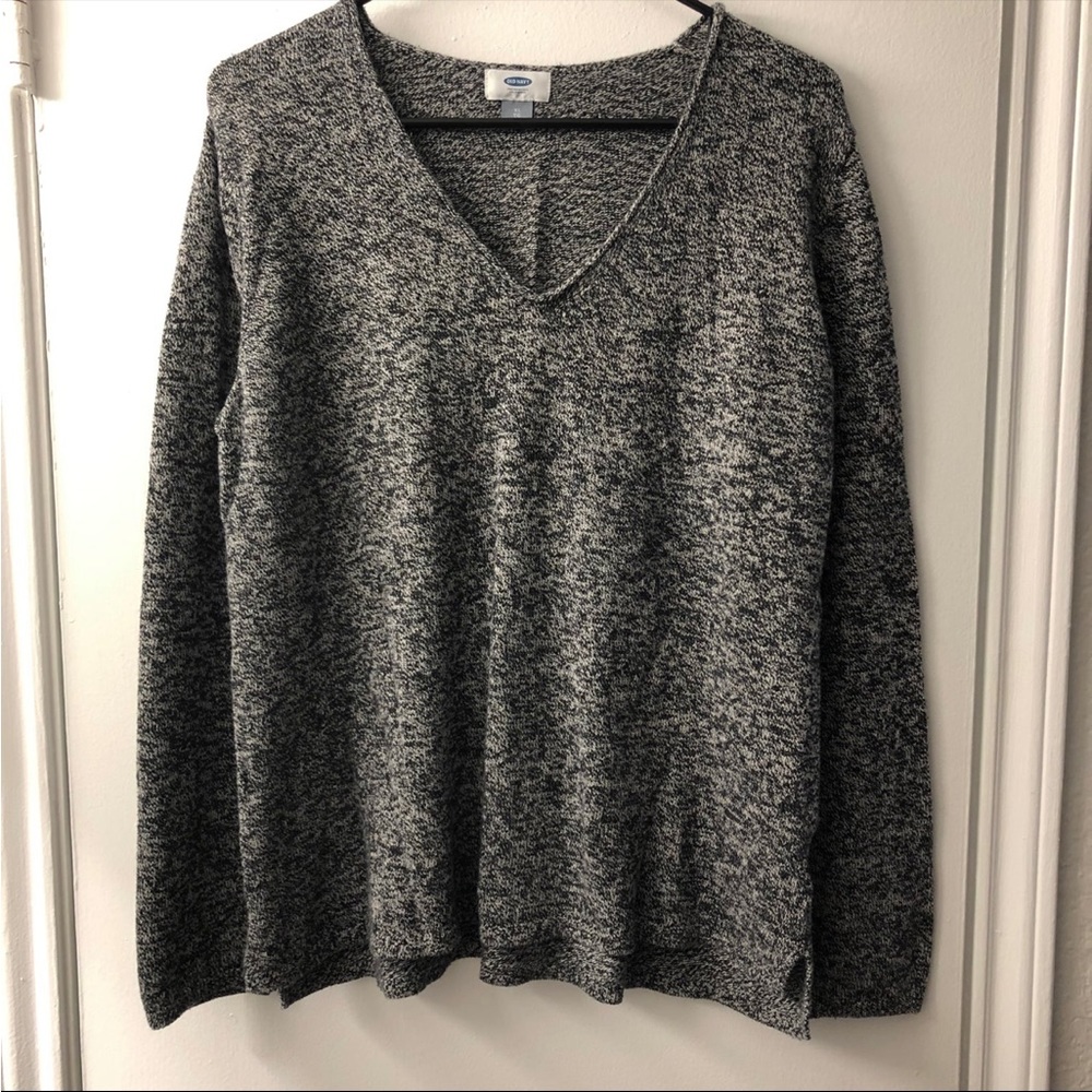 Old Navy V Neck Sweater XL